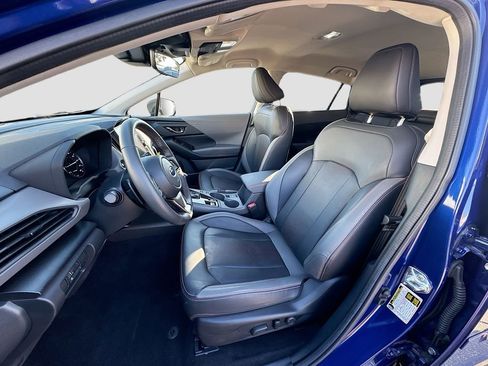 Certified 2025 Subaru Crosstrek 2.5i Limited w/ Crosstrek Mirror Package image 29