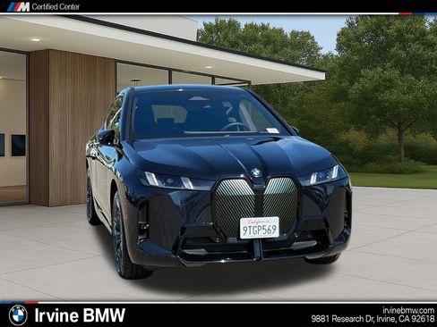 Used 2026 BMW iX xDrive45 w/ M Sport Package image 5