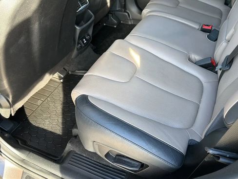 Used 2020 Hyundai Santa Fe Limited FWD image 36