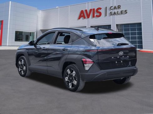 Used 2025 Hyundai Kona SEL FWD image 9
