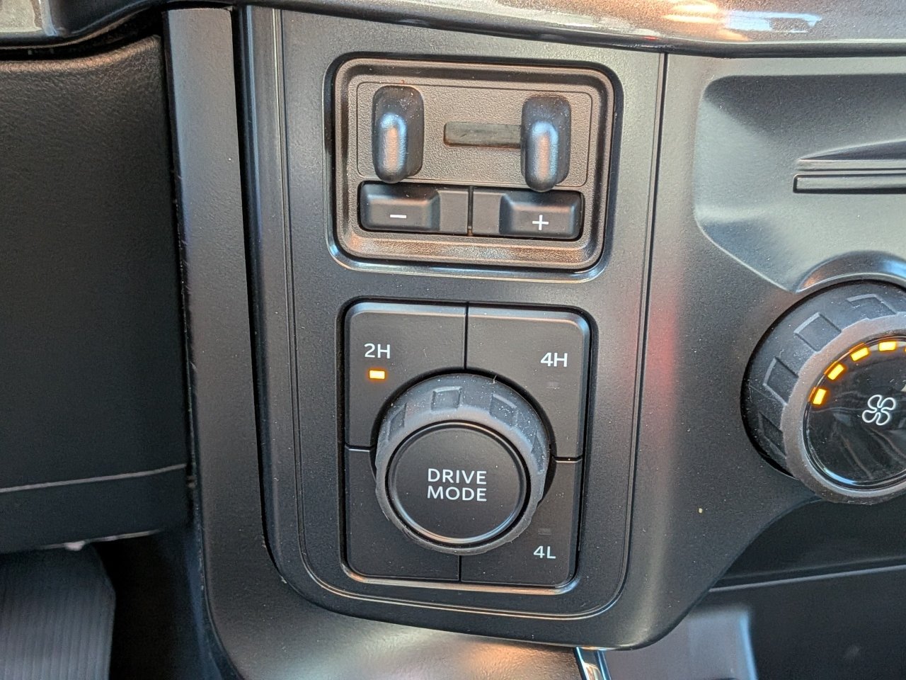 New 2026 Ford F150 STX w/ Equipment Group 200A AWD/4WD image 23