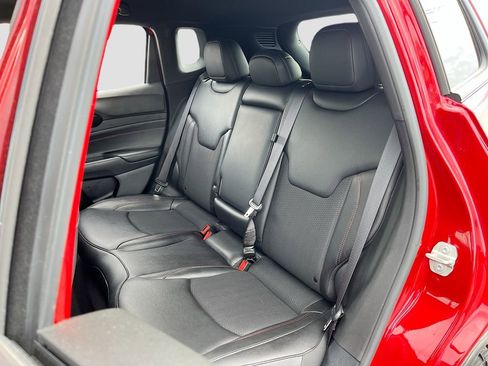 Certified 2024 Jeep Compass Trailhawk image 22