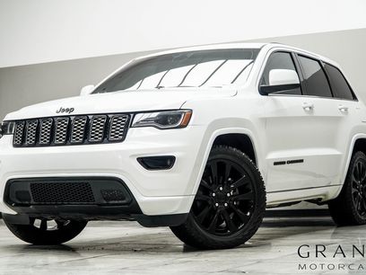 Used 2019 Jeep Grand Cherokee Altitude