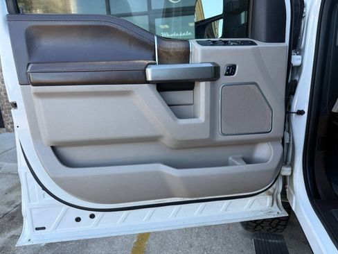 Used 2018 Ford F350 Limited w/ FX4 4x4 Off Road Package image 36