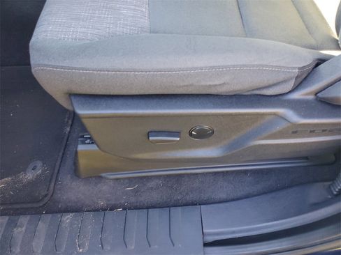 Used 2023 Ford F150 XLT image 14