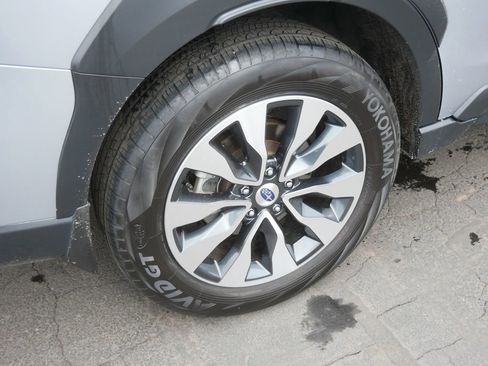 Used 2024 Subaru Outback Limited image 8