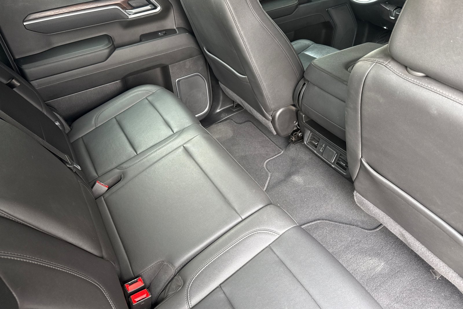 Used 2025 GMC Sierra 1500 SLT AWD/4WD image 16