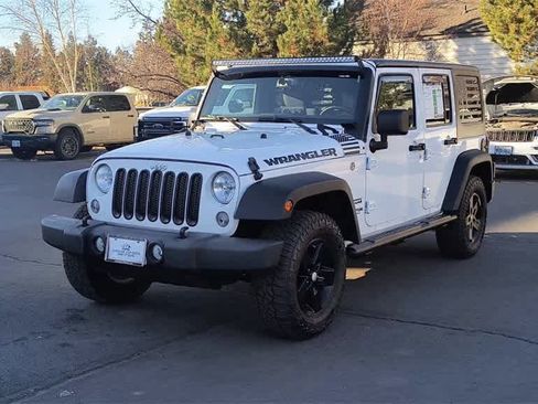 Used 2018 Jeep Wrangler Unlimited Sport S image 4