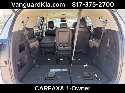 Certified 2025 Kia Carnival EX image 26