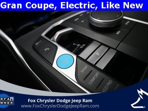 Used 2025 BMW i4 eDrive40 image 31