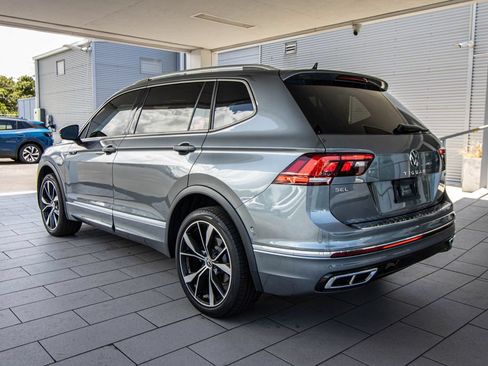 Certified 2024 Volkswagen Tiguan SEL R-Line AWD/4WD image 12
