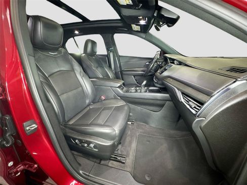 Used 2019 Cadillac XT4 Sport FWD image 23