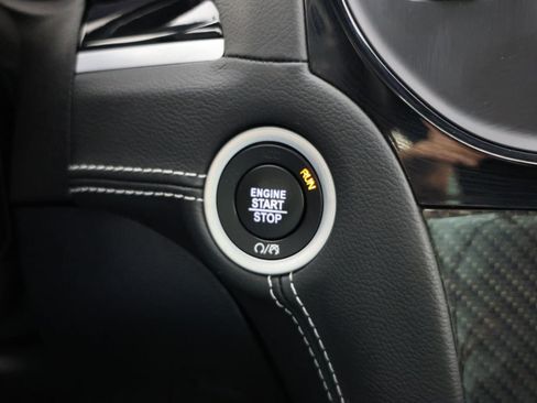 Used 2023 Chrysler 300 C RWD image 19