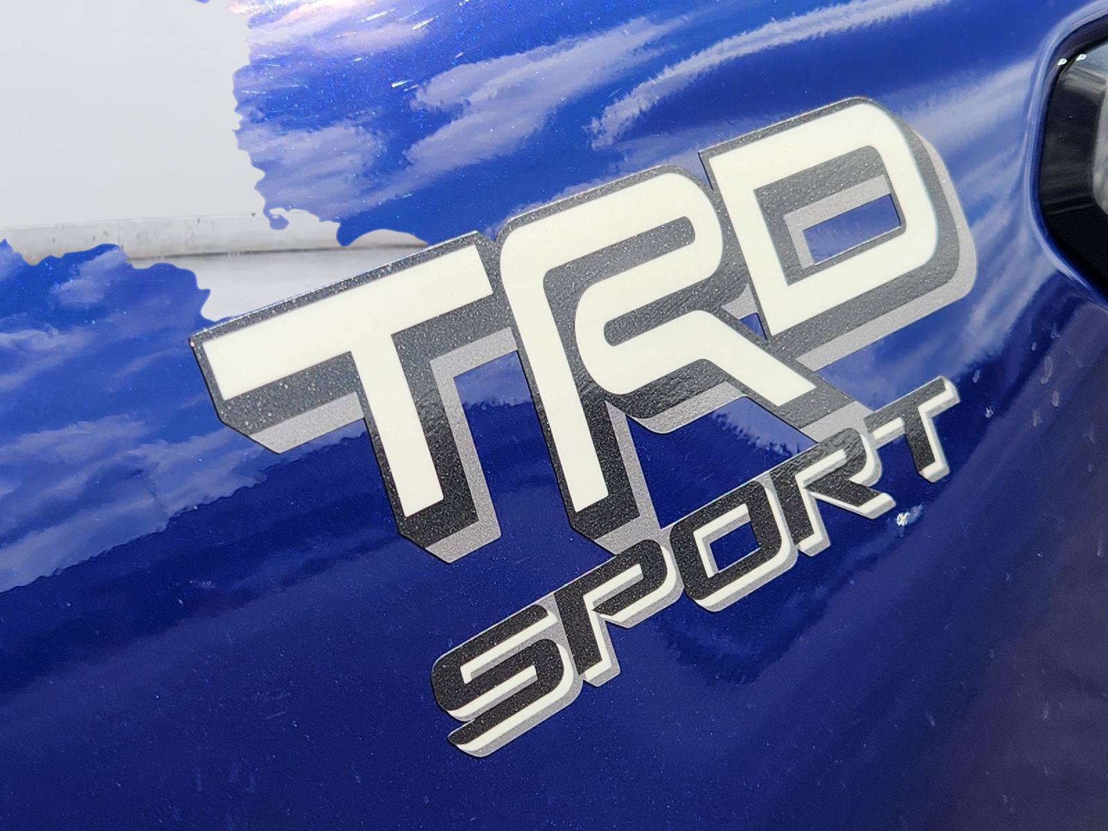 Used 2025 Toyota Tacoma TRD Sport AWD/4WD image 13