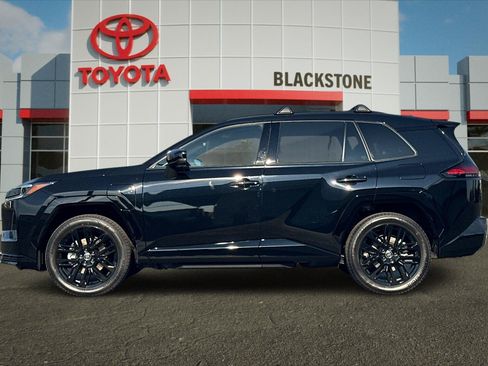 Certified 2026 Toyota RAV4 XSE AWD/4WD image 6