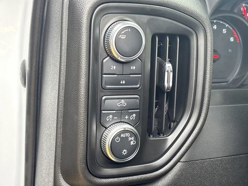 Used 2024 GMC Sierra 2500 Pro w/ Convenience Package image 18