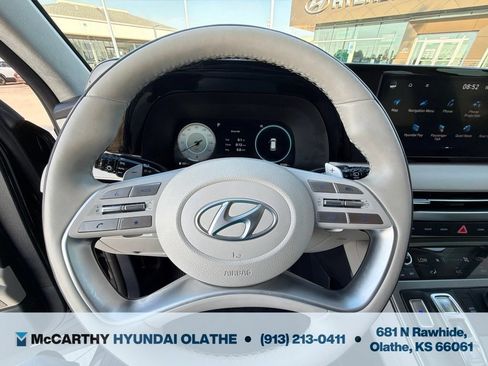 Certified 2024 Hyundai Palisade Calligraphy AWD/4WD image 7