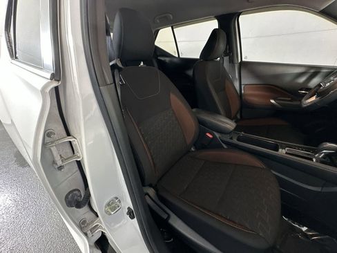 Used 2021 Nissan Kicks SR w/ Interior Electronics Package image 34