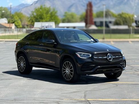 Used 2023 Mercedes-Benz GLC 300 4MATIC Coupe image 3