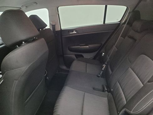 Used 2020 Kia Sportage LX AWD/4WD image 18