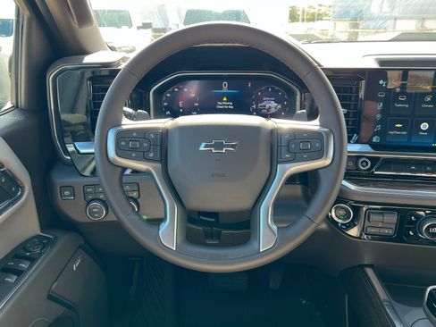 New 2026 Chevrolet Silverado 1500 LT Trail Boss w/ Convenience Package II AWD/4WD image 13