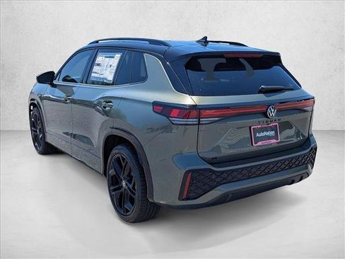 New 2026 Volkswagen Tiguan SE R-Line FWD image 7