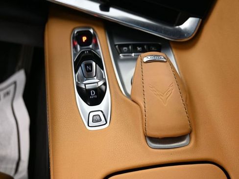 Used 2021 Chevrolet Corvette Stingray Preferred Cpe w/ Z51 Performance Package image 19