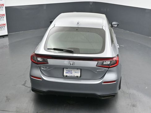 Used 2023 Honda Civic Sport image 16