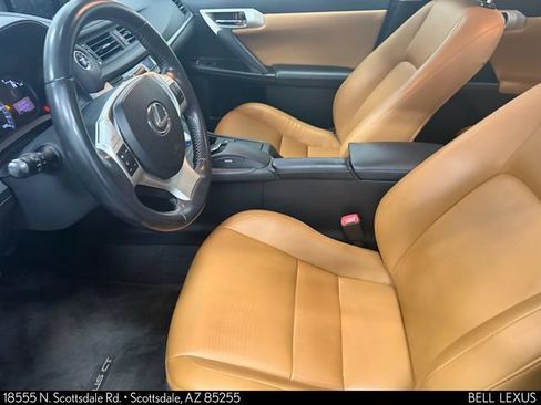 Used 2013 Lexus CT 200h 200h w/ Premium Pkg w/Navigation image 17