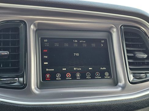 Used 2020 Dodge Challenger SXT RWD image 30