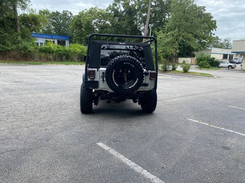 Used 2012 Jeep Wrangler Sport AWD/4WD image 7