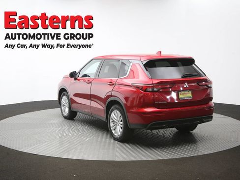 Used 2024 Mitsubishi Outlander ES AWD/4WD image 64