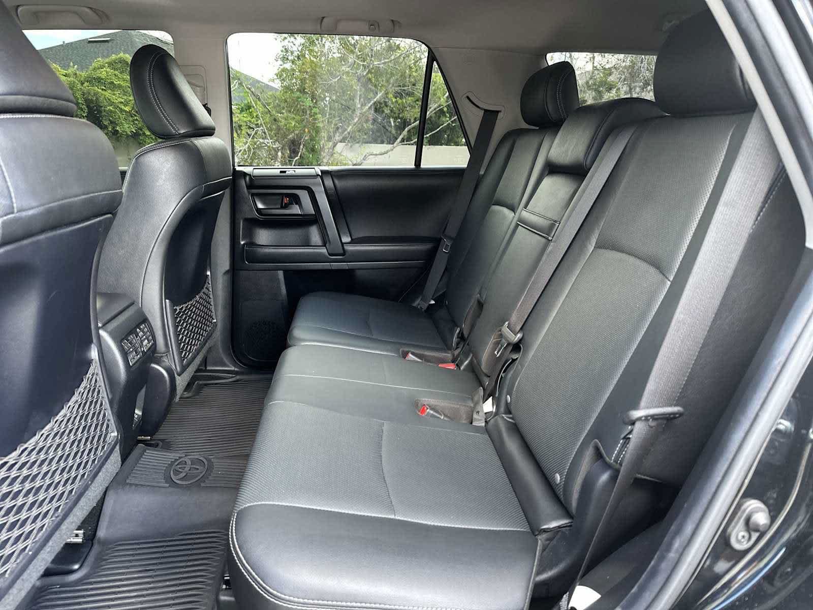 Used 2021 Toyota 4Runner Limited AWD/4WD image 18