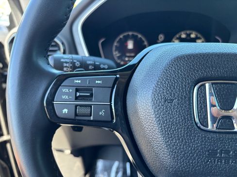 Used 2023 Honda Pilot Touring image 31