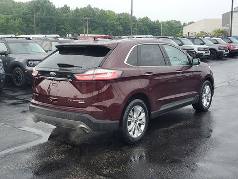 Used 2020 Ford Edge Titanium AWD/4WD image 4