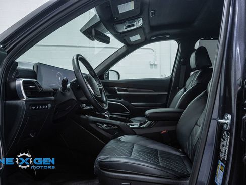 Used 2025 Kia Telluride SX Prestige X-Line image 11