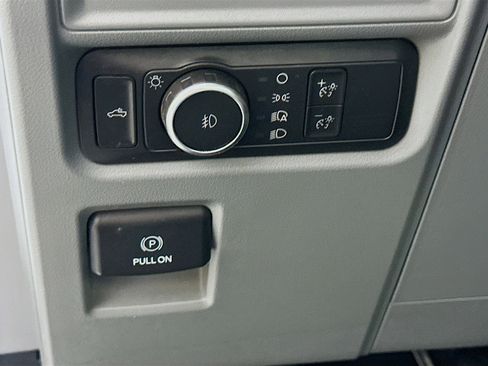 Used 2022 Ford F150 XL w/ Equipment Group 101A High image 17