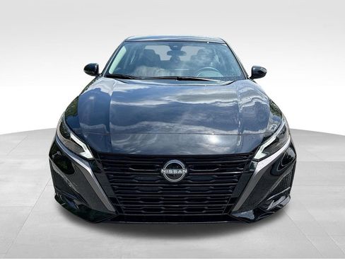 New 2026 Nissan Altima 2.5 SV FWD image 2