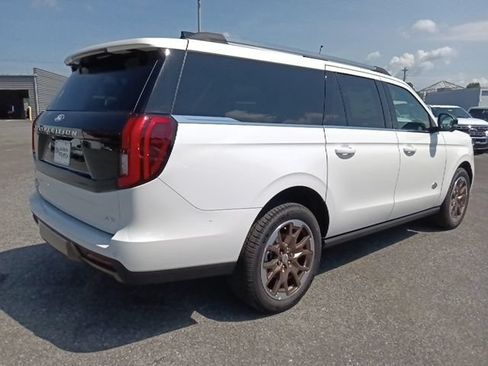 New 2027 Ford Expedition Max King Ranch AWD/4WD image 3