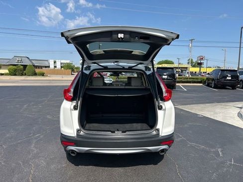 Used 2019 Honda CR-V Touring image 19