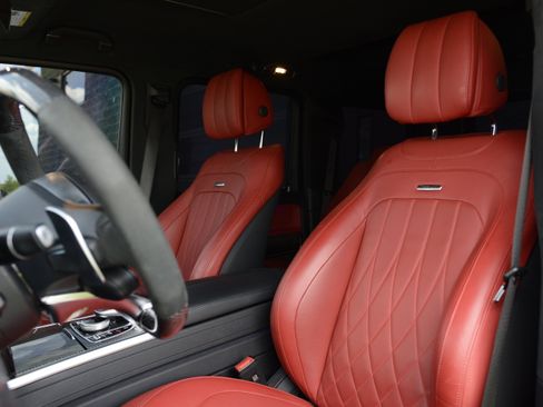 Used 2024 Mercedes-Benz G 63 AMG 4MATIC image 5