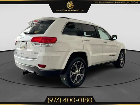 Used 2018 Jeep Grand Cherokee Limited image 6