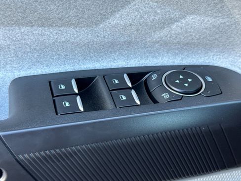 New 2025 Ford Maverick XLT w/ XLT Luxury Package image 11