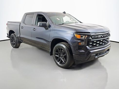 Used 2022 Chevrolet Silverado 1500 Custom AWD/4WD image 2