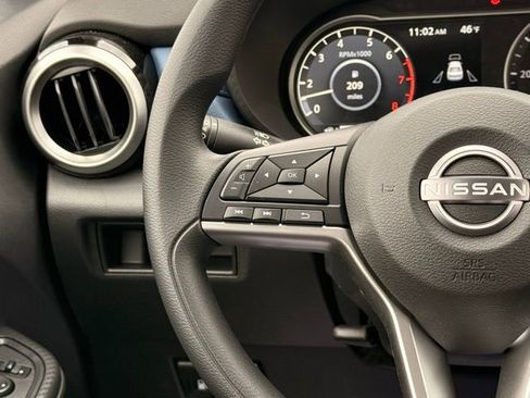 New 2025 Nissan Versa SV w/ Trunk Package image 19