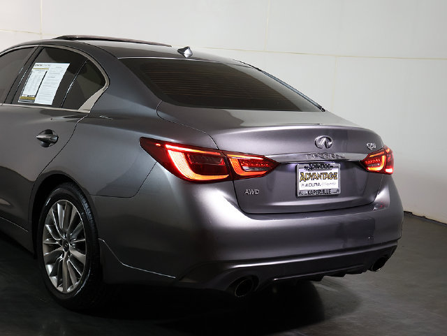 Used 2018 INFINITI Q50 Luxe AWD/4WD image 11