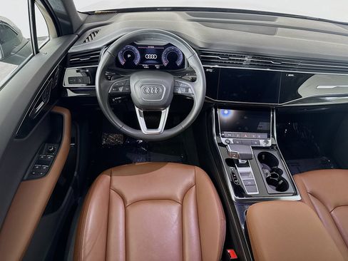 Used 2023 Audi Q7 3.0T Premium w/ Convenience Package AWD/4WD image 23