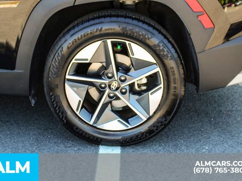 Used 2025 Hyundai Tucson SEL FWD image 13