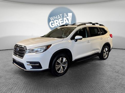 Used 2019 Subaru Ascent Premium w/ Popular Package #3 AWD/4WD image 8