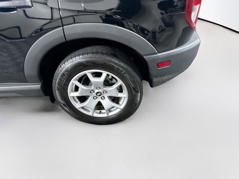 Used 2021 Ford Bronco Sport image 11